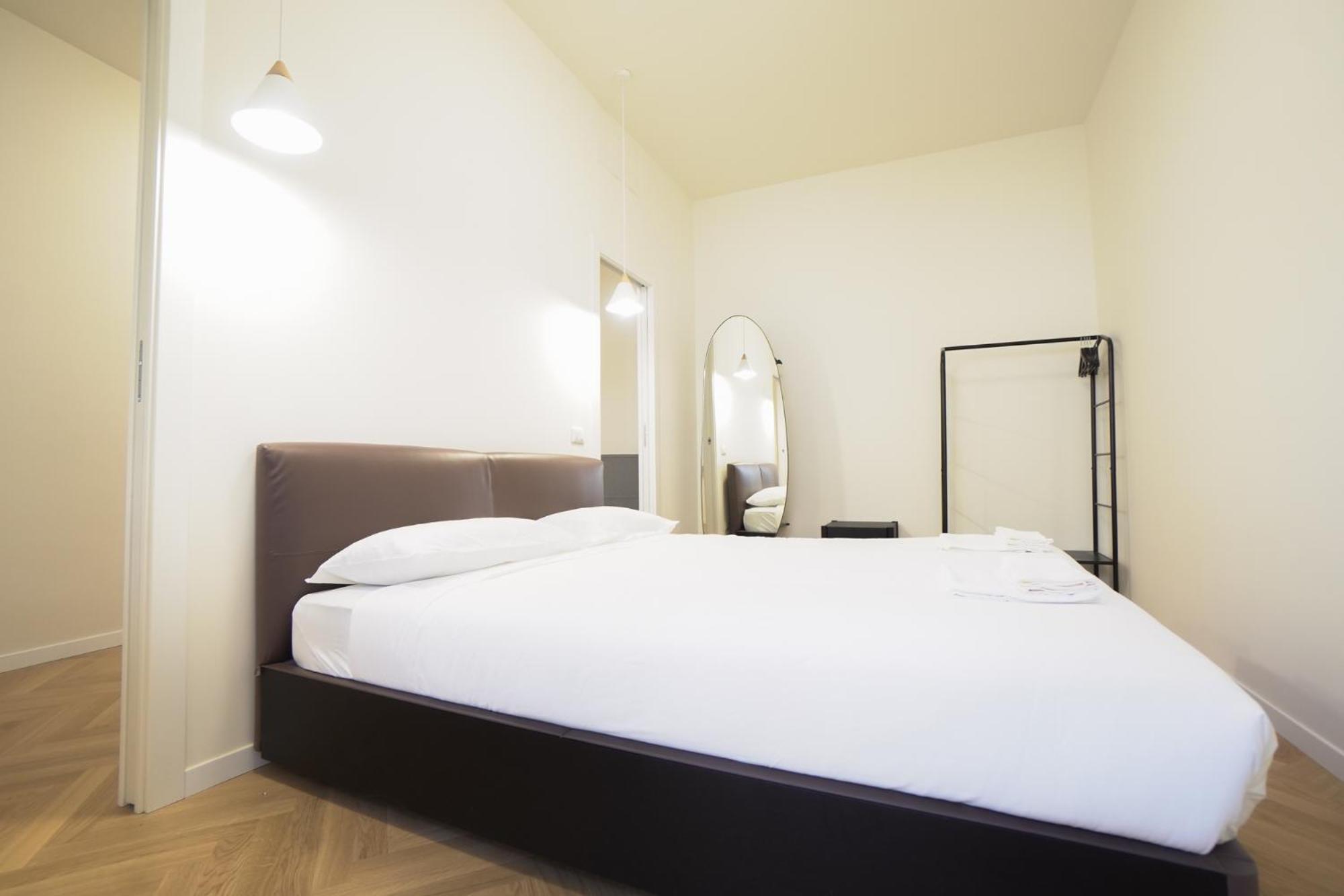 Brera Livings - Luxury Apartment, Full City Center Milano Exterior foto